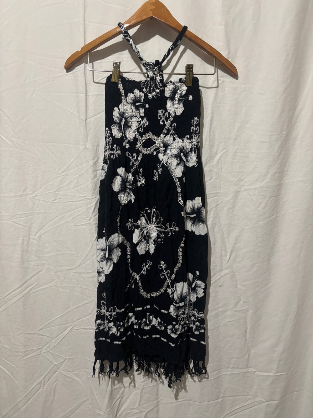 💋3 for $25 Floral strapless dress in white and black with sequins
